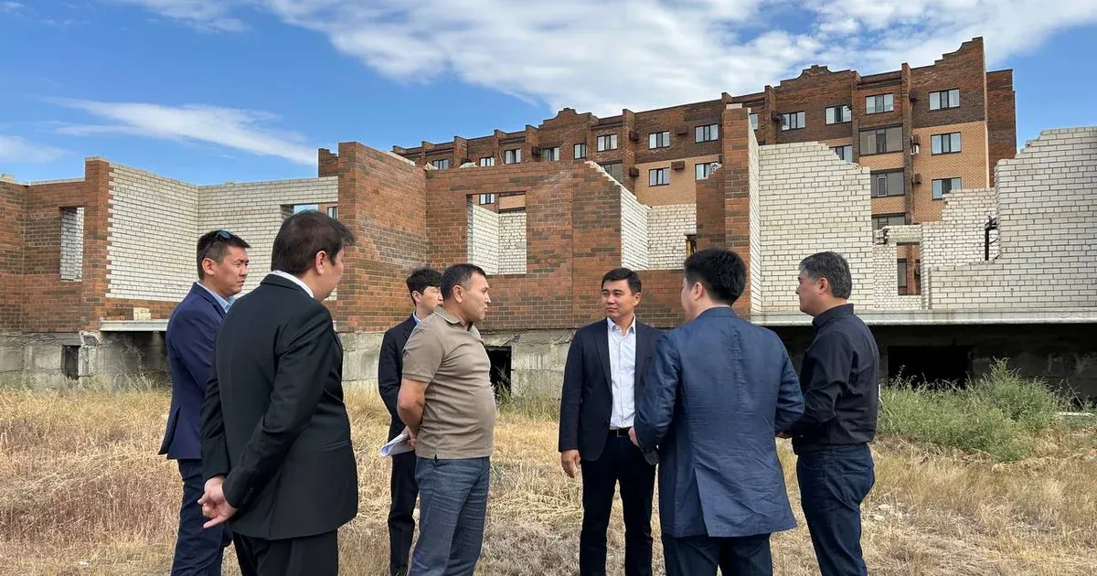 Kuandyk Kazhkenov Inspects Shared Construction Projects in Aktobe