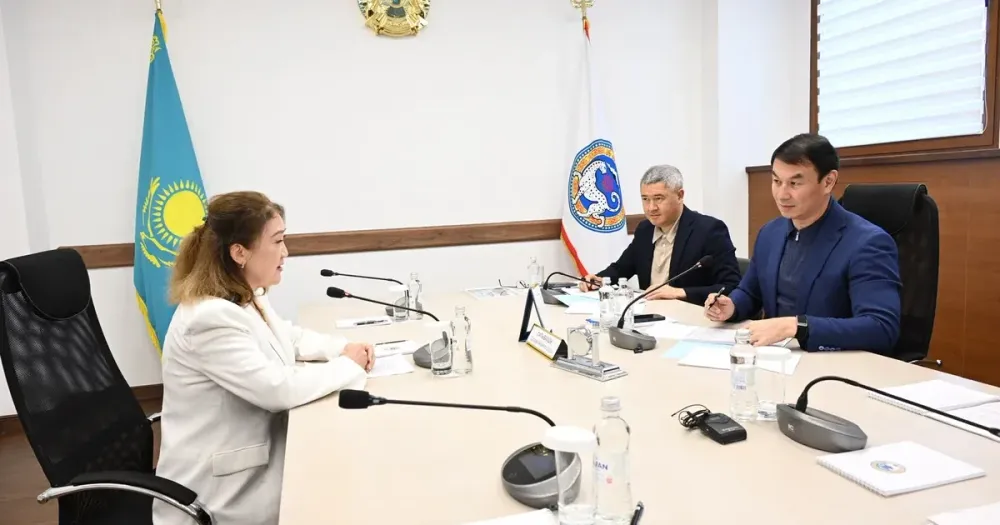 Mayor of Almaty Holds Personal Reception with Residents