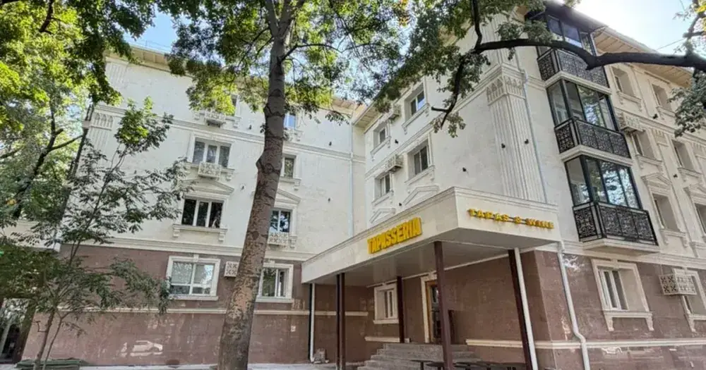 В Алматы формируют пешеходный маршрут и обновляют фасады жилых домов
