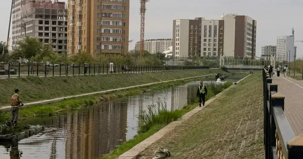 Astana Undertakes Sarybulak River Cleanup as Part of 'Clean Kazakhstan' Initiative