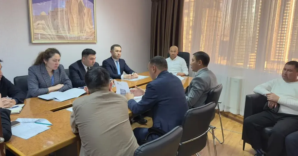 Қазақстанда Құрылыс және тұрғын үй-коммуналдық шаруашылық істері комитеті төрағасының орынбасары Қанат Мынбаев азаматтарды қабылдады