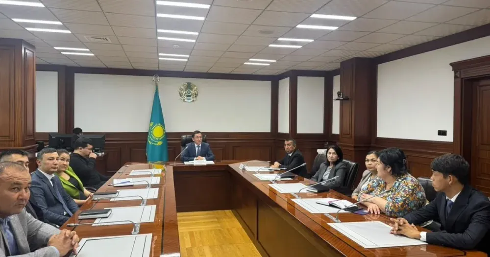 В Кызылорде разъяснены требования законодательства в сфере государственной службы