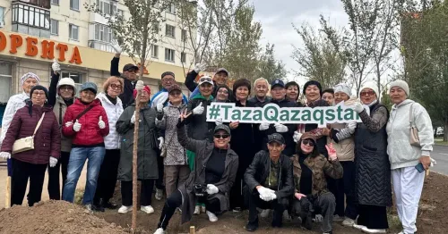 Астана қаласының Алматылық ауданында қоғамдық орындарды тазарту бойынша экоакция өтті