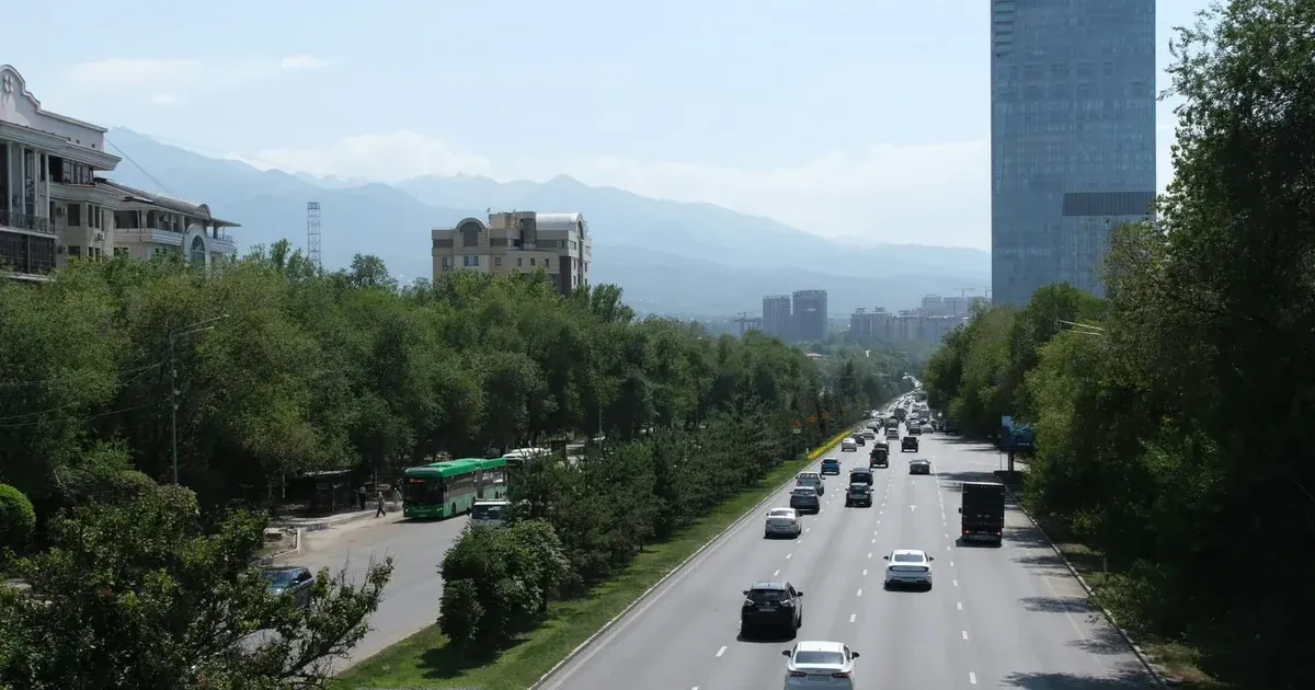 Traffic Pattern Change on Al-Farabi Avenue Near Esentai Mall in Almaty