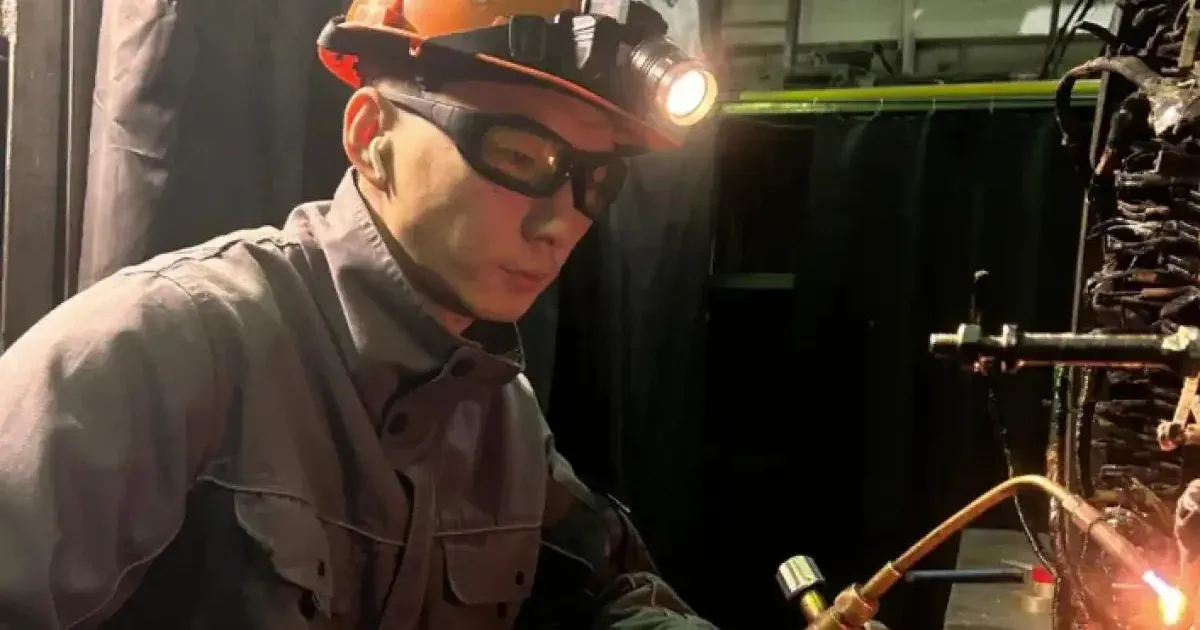 Astana Electrician Highlights the Importance of Energy Workers' Contributions