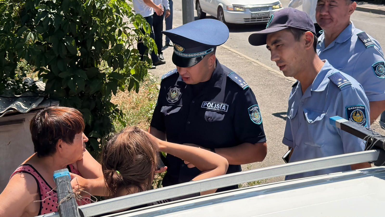 В области Жетысу продолжаются рейдовые мероприятия в рамках инициатив «Таза Қазақстан» и «Закон и порядок»